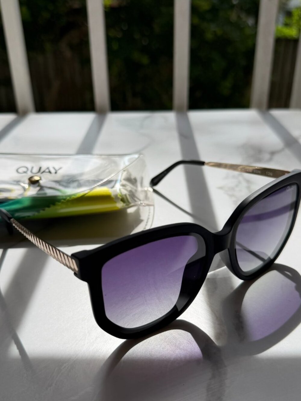 Quay Coffee Run Polarized Black Cat-Eye Sunglasses with Case - Picture 2 of 6